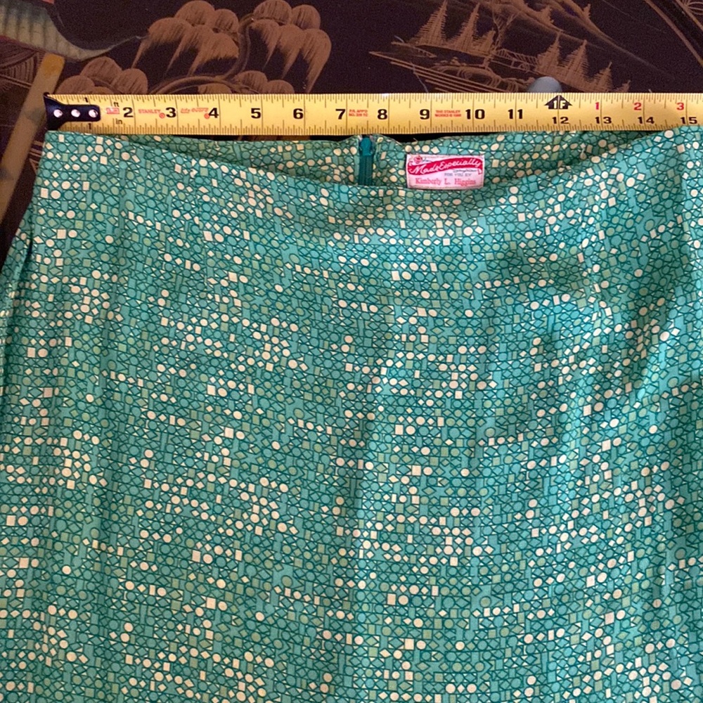 Tailored skirt